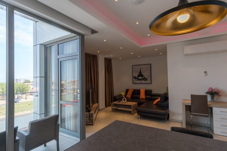 131530475 2304668699676500 3317814783110248237 n 768x512