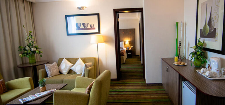 163255566416304077621 768x360