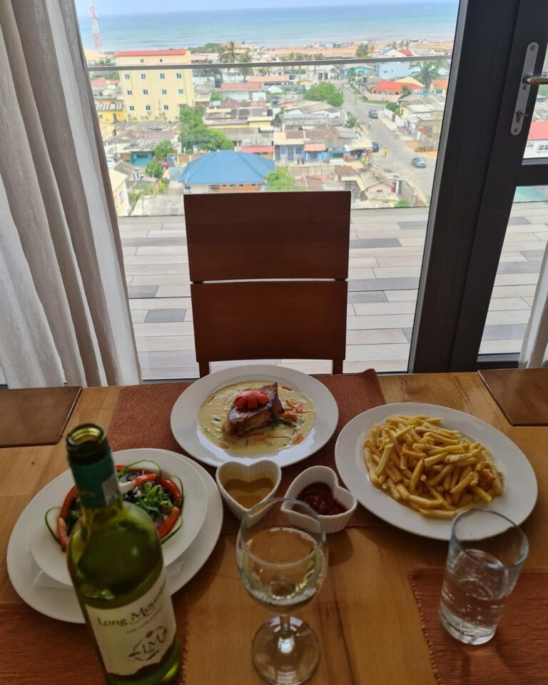 279567324 2760384654104900 5794978427072158856 n 768x960