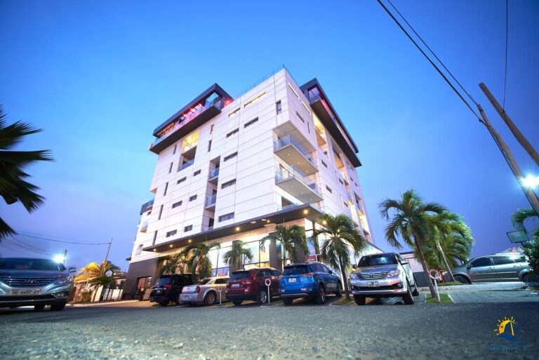 310294361 477253667762885 2503606343148800431 n 768x513