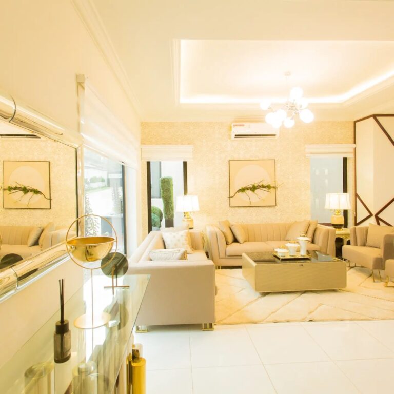 332754404 1254912222120899 4415165707916252614 n 768x768