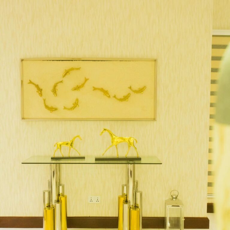 332920181 750556539971525 8708286156246035168 n 768x768