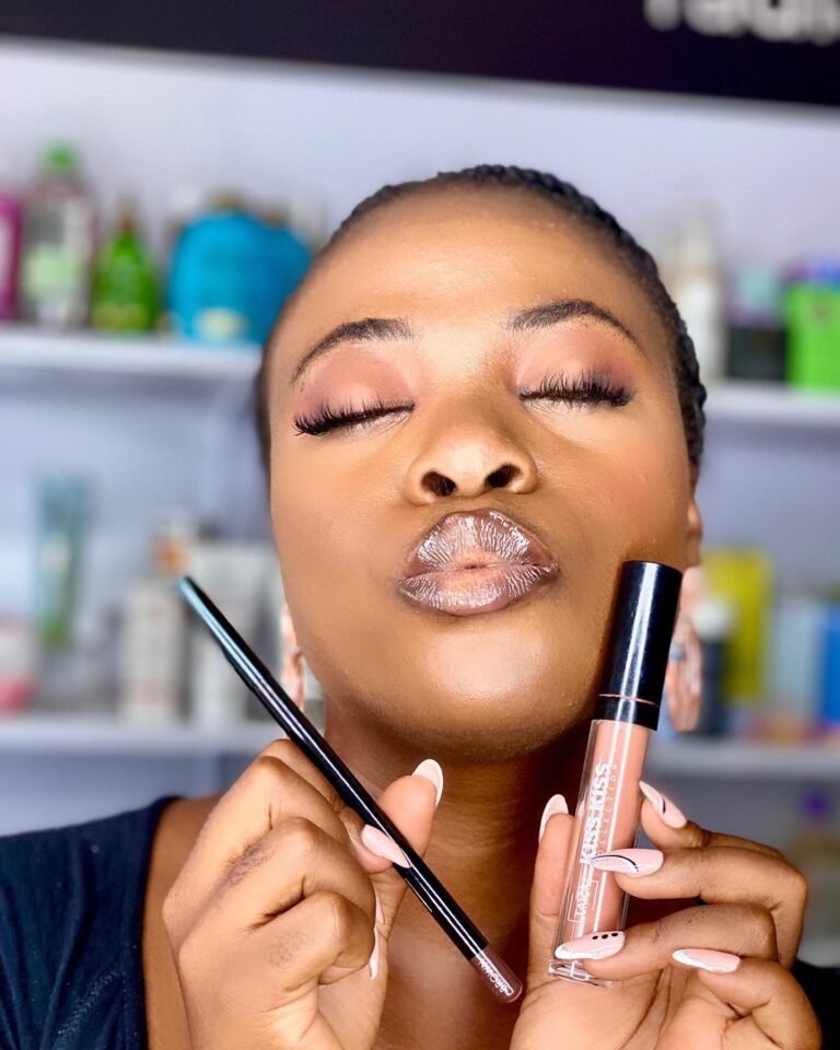 354864364 665125808962889 6464530129344195773 n 768x960