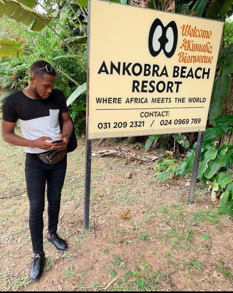 355129745 759698206160403 7673642075538595723 n 768x964