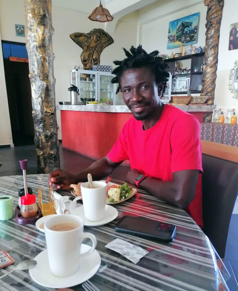 401845699 850772410382148 692145104112090757 n 768x939