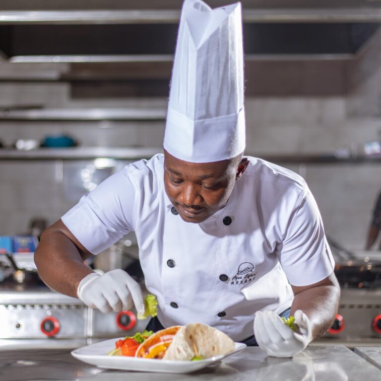 406685448 18396801376055949 2351959467599107045 n 768x767