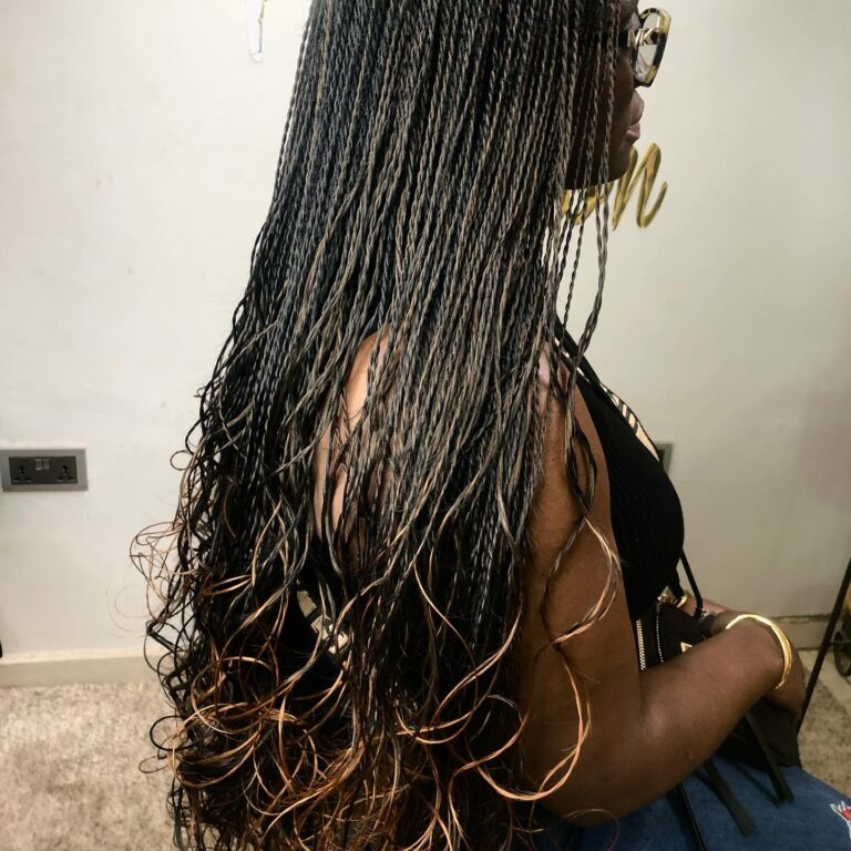 430271022 18338209636110607 7863445209460302086 n 768x768