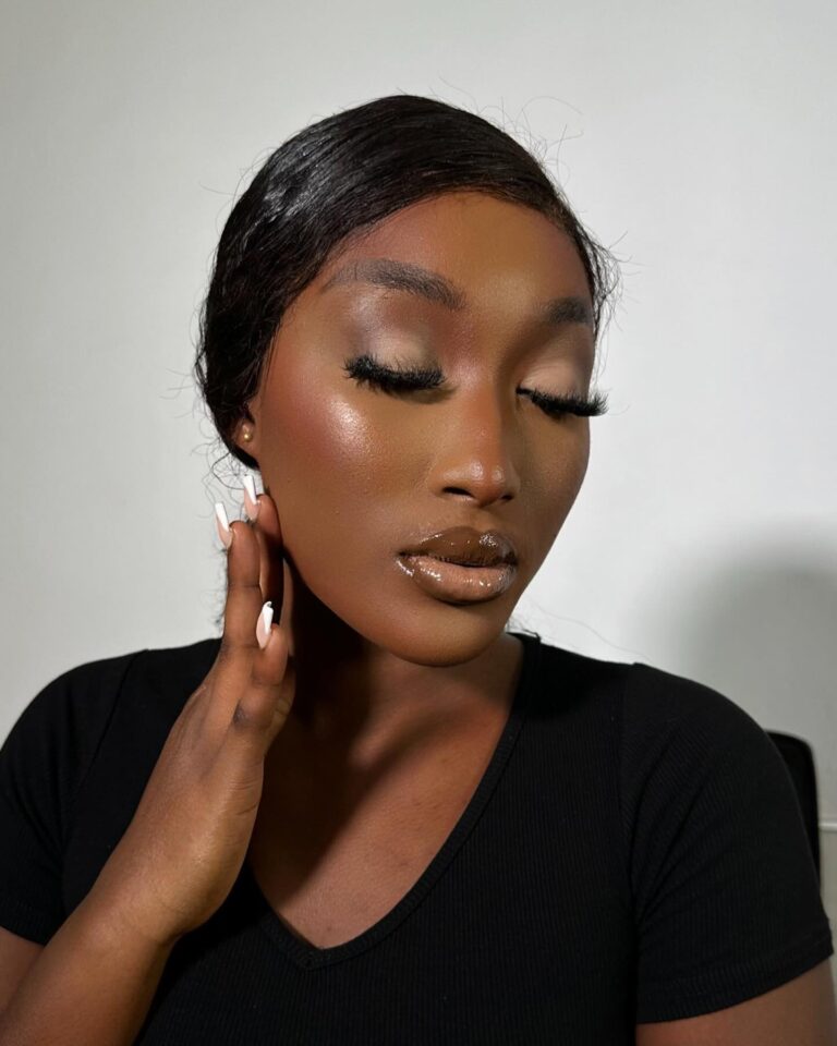 432099005 18273394648203986 2712121949221013693 n 768x960