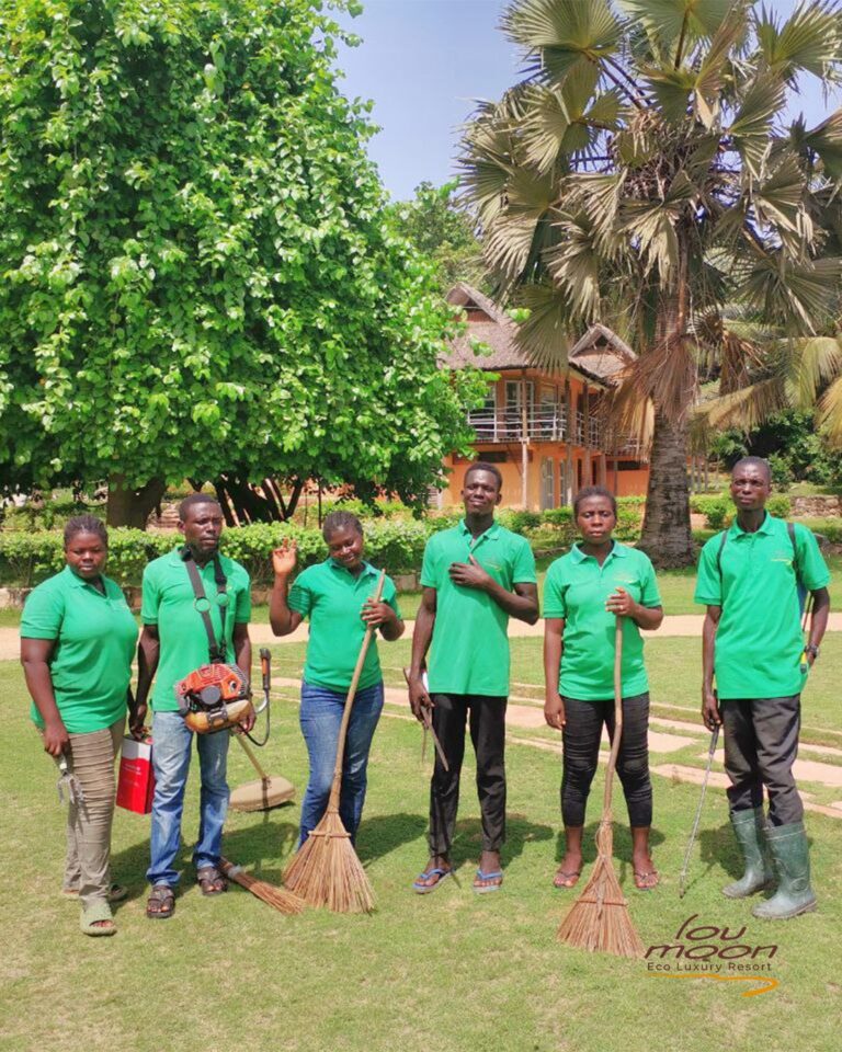 436232824 873274008172166 70050836195852319 n 768x960