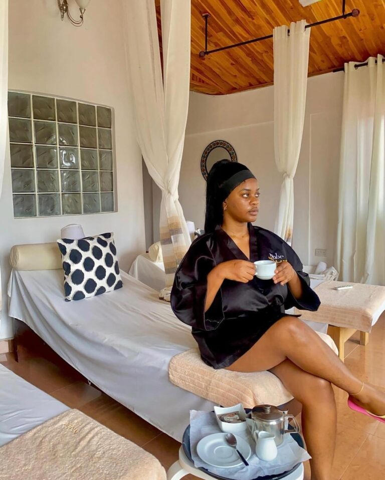 455009188 820358293518378 5419007271668918212 n 768x958