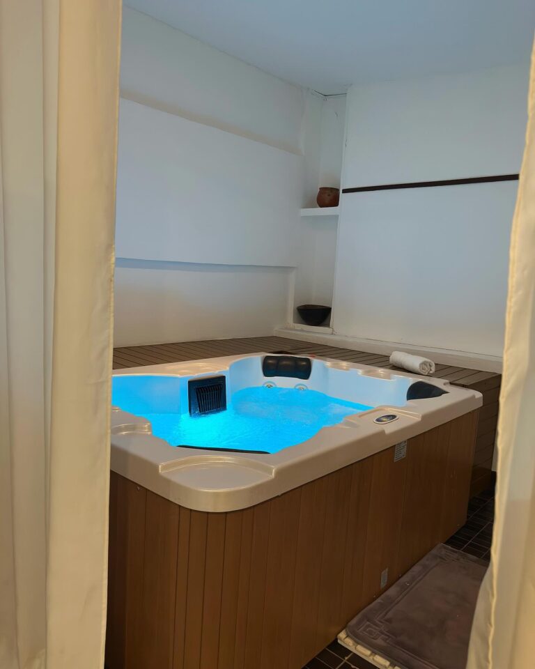 462150395 1613963009463785 5638319348092629374 n 768x960