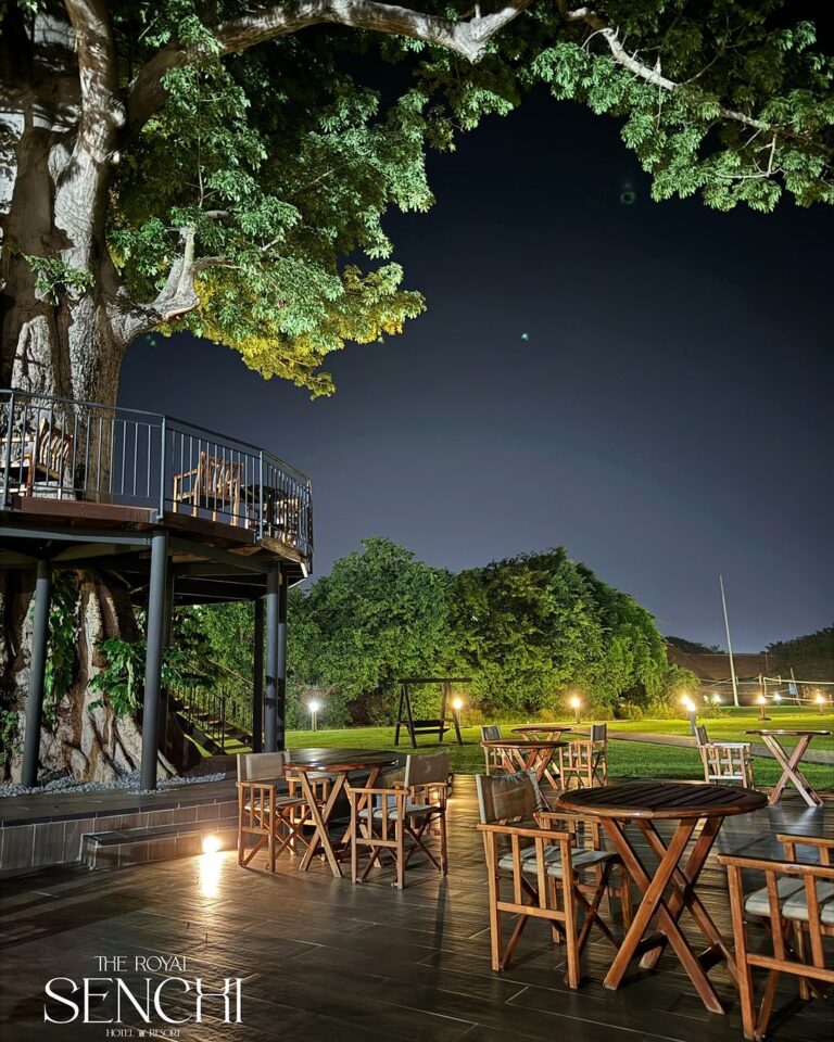 A tranquil evening under the stars at The Dua Clubhouse. The perfect spot for serenity and peaceful moments at night 768x960