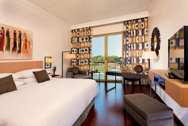 Accra xxxxxxxxx i111608 3by2 768x513