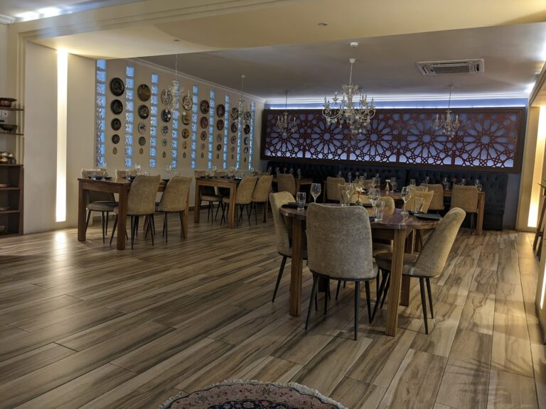 PXL 20230725 125923662.MP  768x576