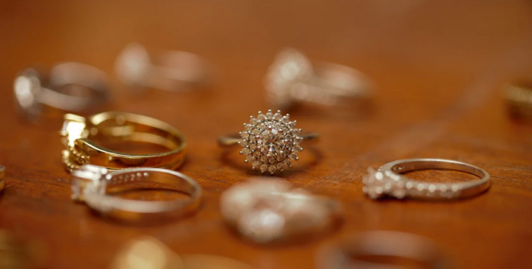 Screenshot 2024 10 24 at 12 45 56 Ghanas finest jewelry shop – SueShimmers 768x389