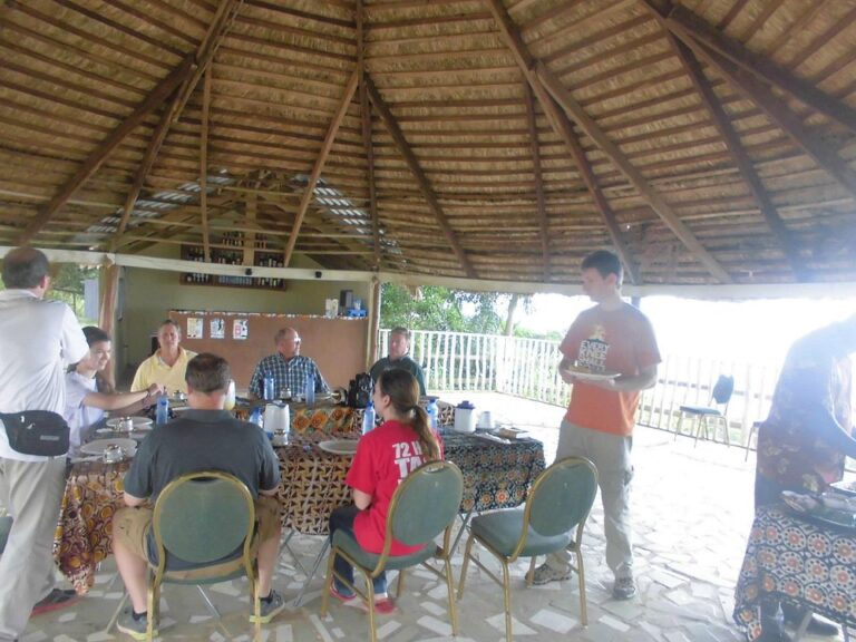 abuesi beach resort 3 768x576