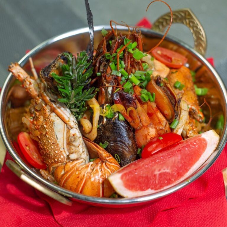 tunnelloungeghana 297630343 626413012147893 3363156179746624372 n 768x768