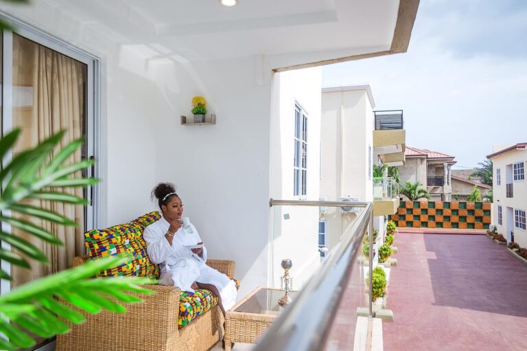 120004897 126802159151136 1699409610956017079 n 768x511