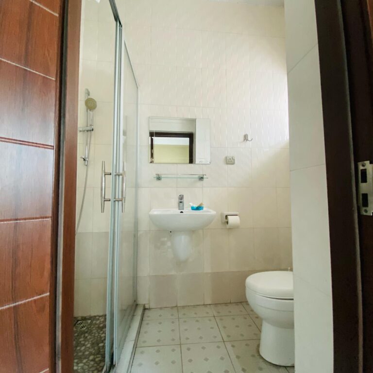 167478735 1000055300398309 2699161661046617370 n 768x768