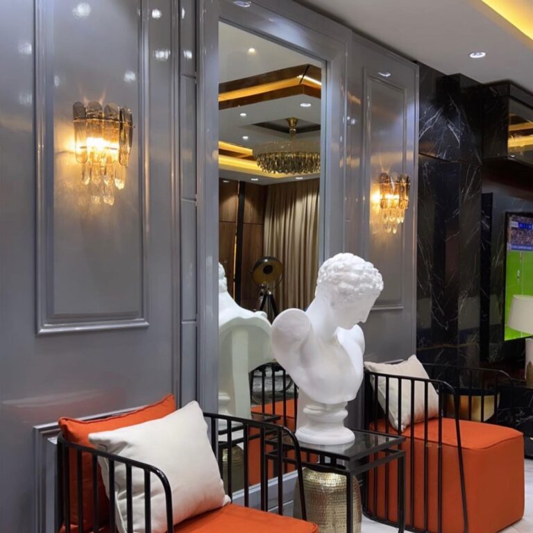 278906706 115924101086718 4565927856040156610 n 768x768