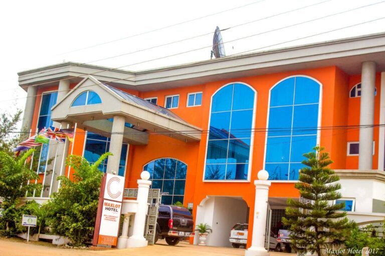 302280322 524380386357459 5076753164605285027 n 768x512