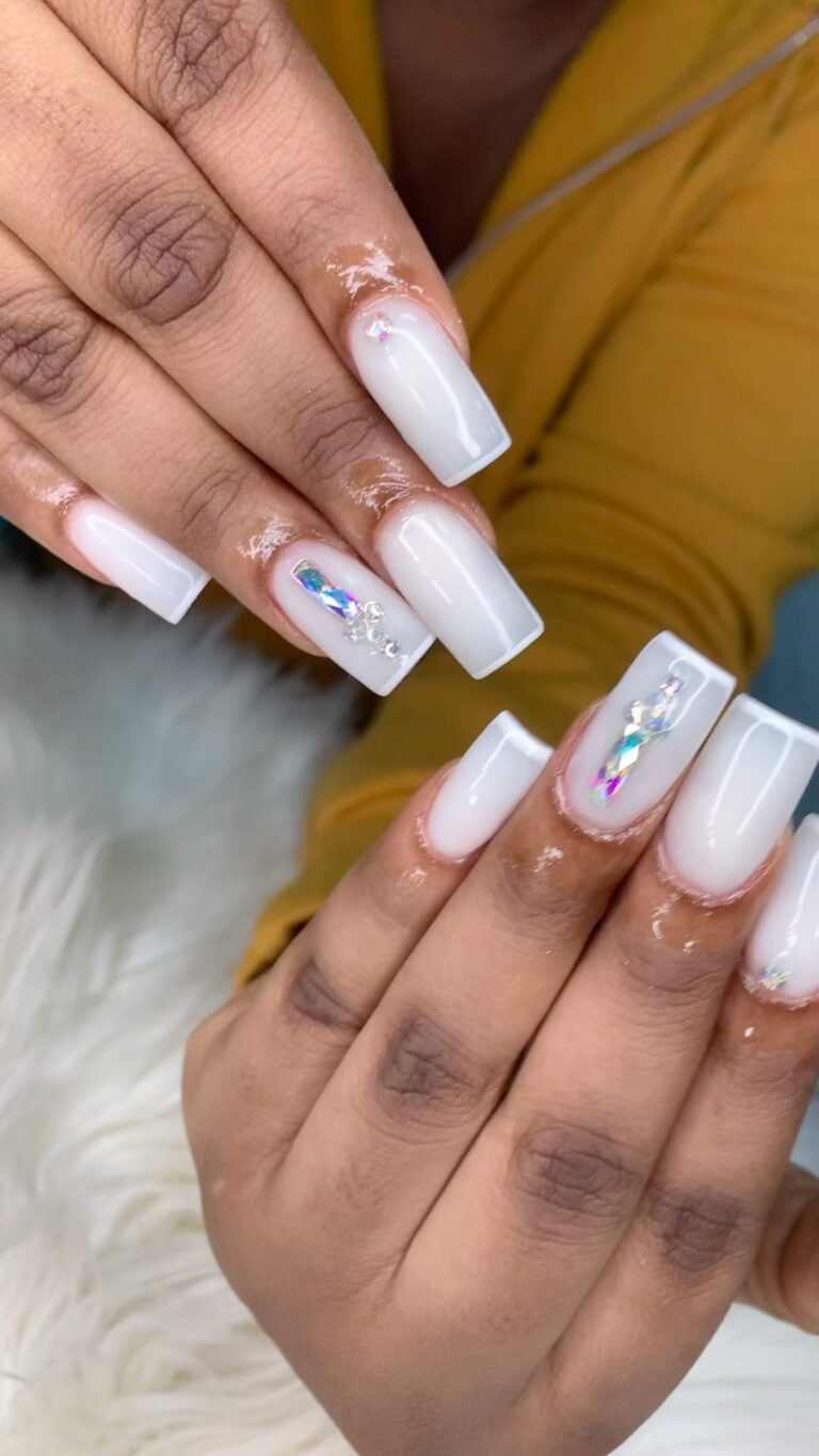 311728191 852300425780269 8476628036317913891 n 768x1365