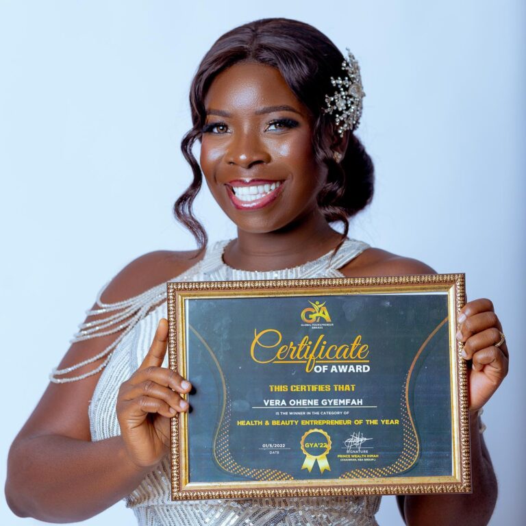 312433973 614212657138128 996712348236394627 n 768x768