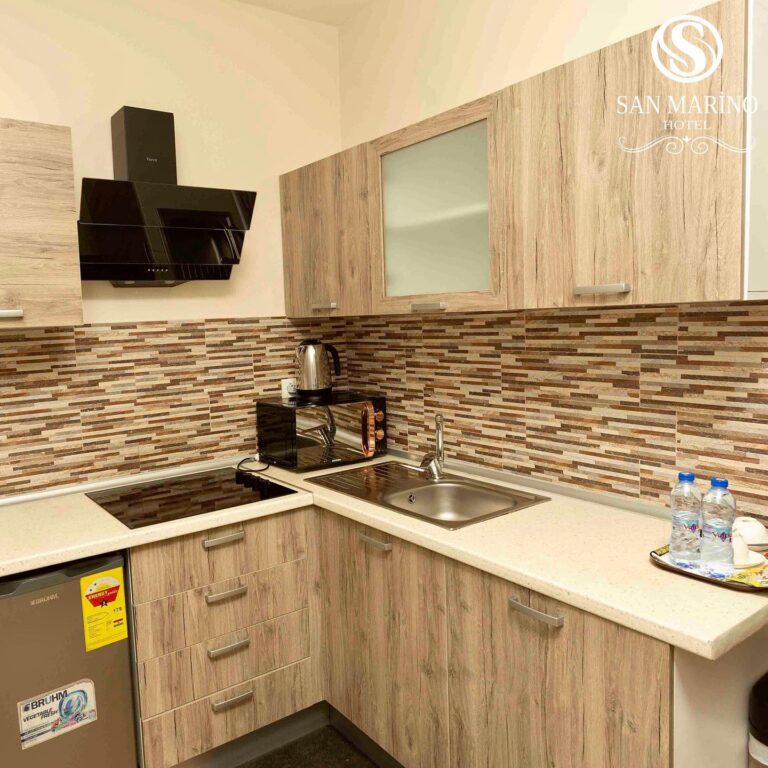 318801951 455023130152362 7846879621074215197 n 768x768