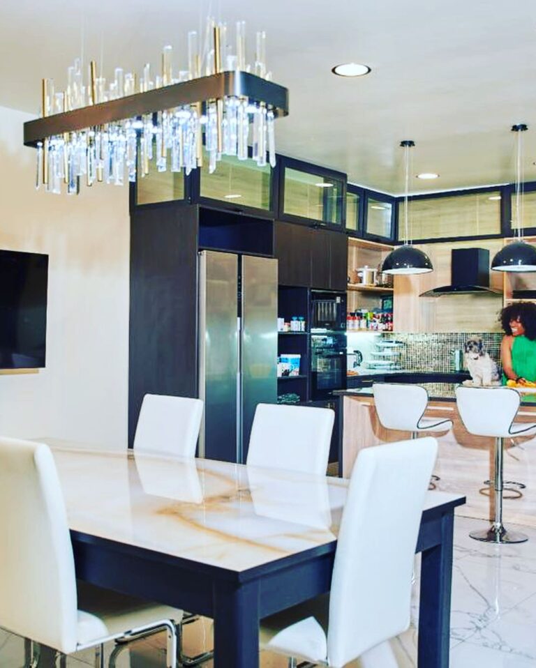 370050770 874622174309369 825455211849777772 n 768x958