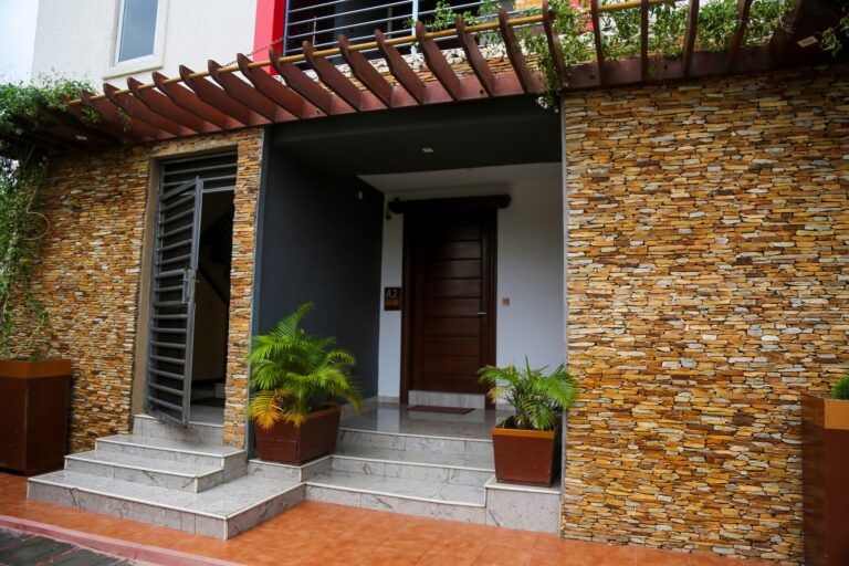 394237354 322468320387657 1562907395381854894 n 768x512