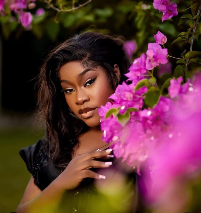 401739879 874118724716955 7509931828339786599 n 768x813