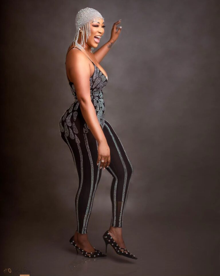 422615527 921523059426325 1372737952415549147 n 768x960