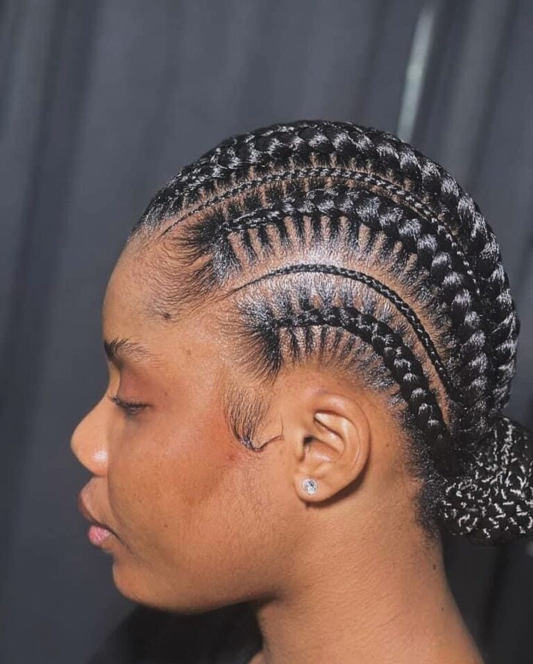 431479498 18423407308019119 3361402728635333634 n 768x957