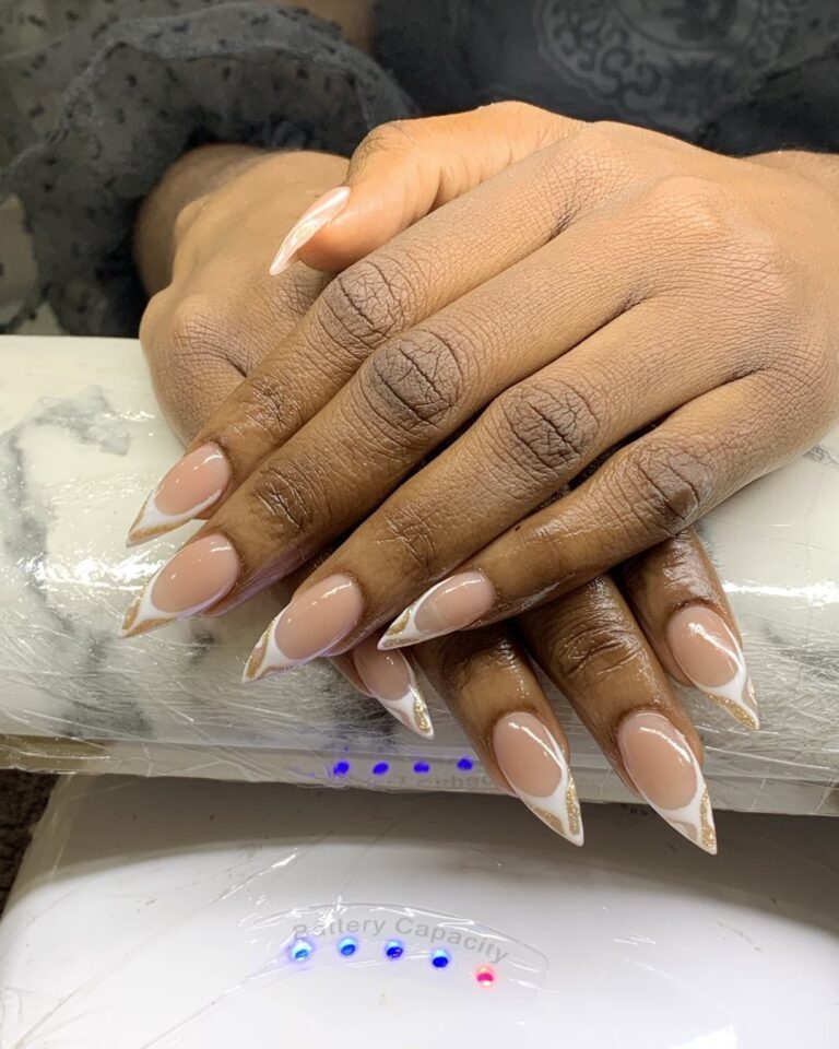 440968091 2109330282793745 7509031289752080640 n 768x960