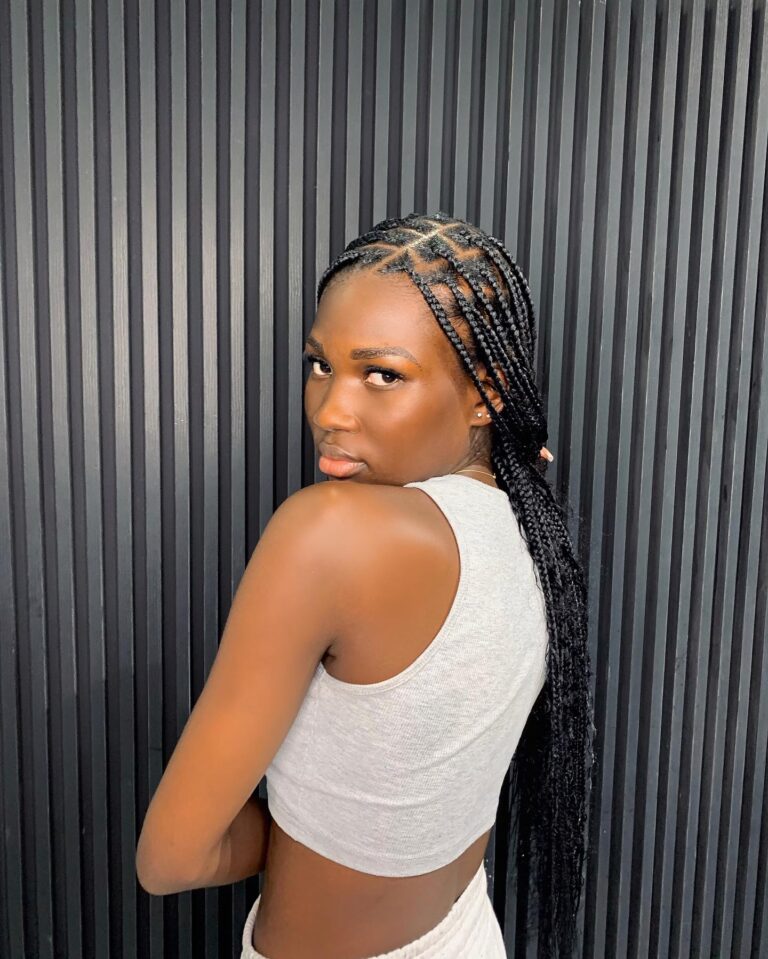 441400860 17922003212908627 7663515337650651337 n 768x959