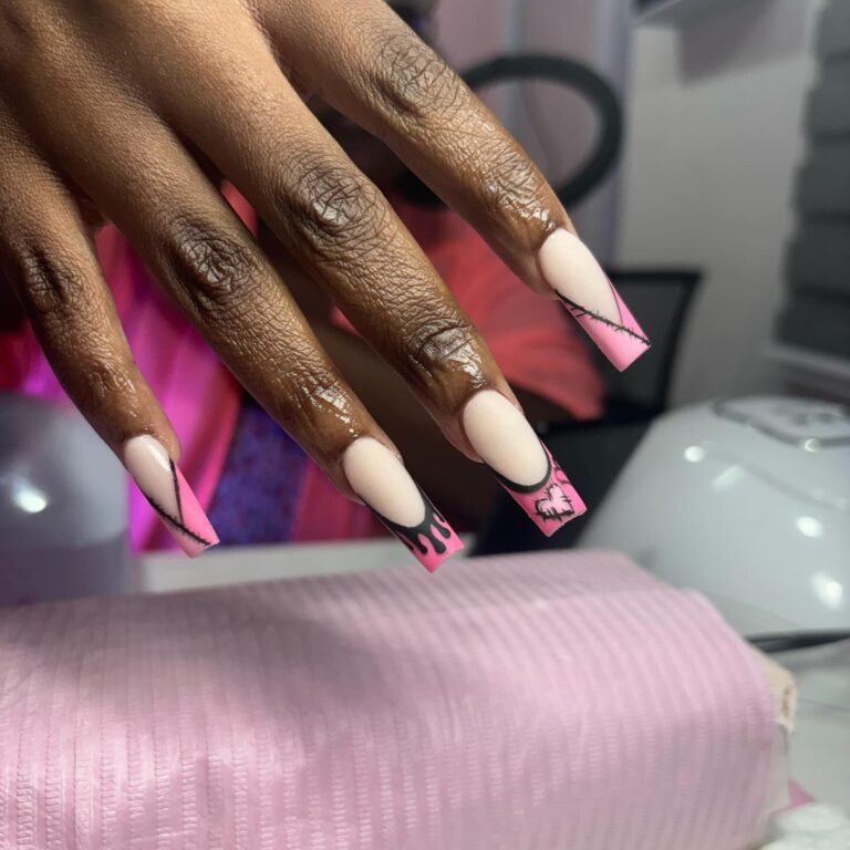 449171035 17966995421758450 3782660798144281009 n 768x768