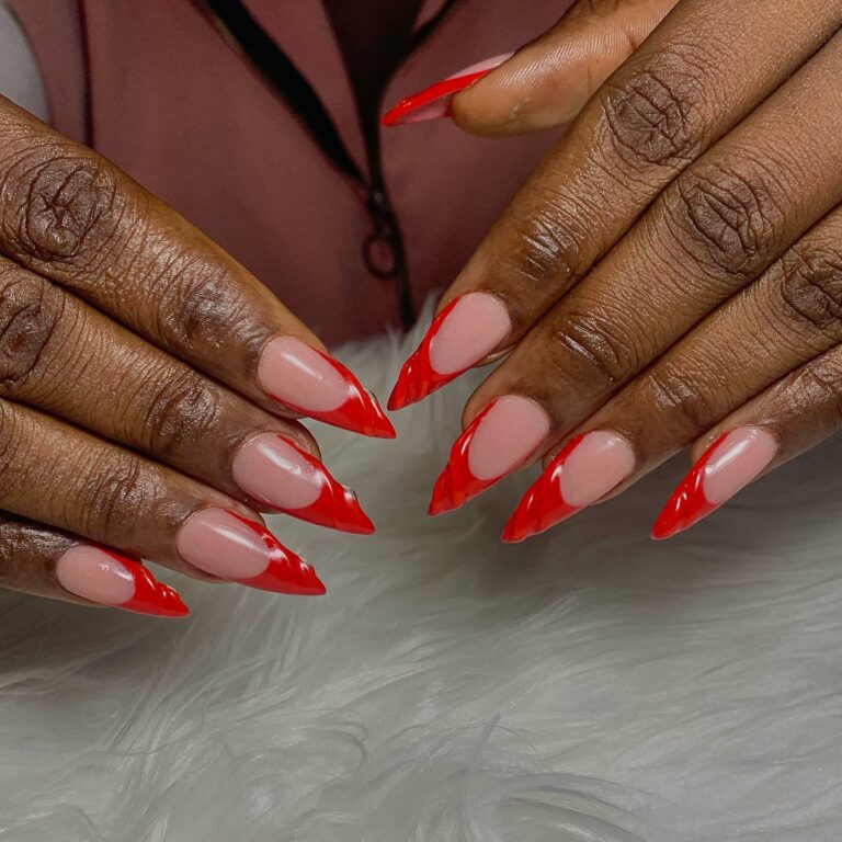 453404183 17931636758908627 7328735478341026325 n 768x768