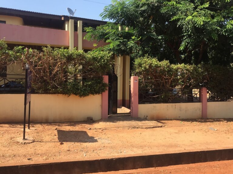 6C01697B 10F9 4F71 8F66 B5ADFB661E2C 768x576