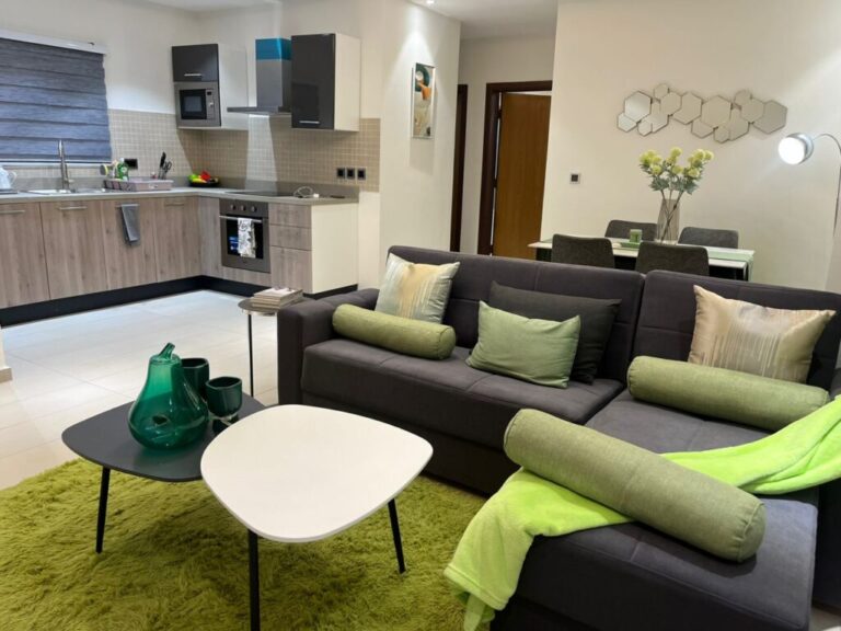 PHOTO 2023 07 08 21 08 36 1024x768 1 768x576