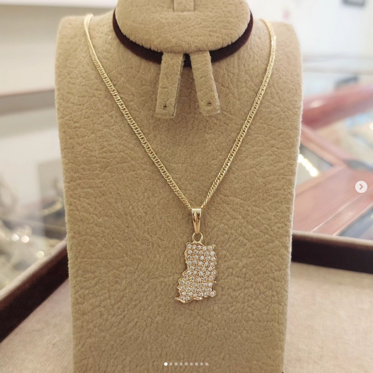 Screenshot 2024 11 06 at 23 28 46 hikmat @city.jewellery • Instagram photos and videos 768x768