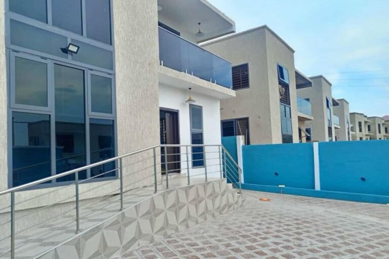 WhatsApp Image 2024 03 15 at 12.38.39 PM e1711919524514 768x511