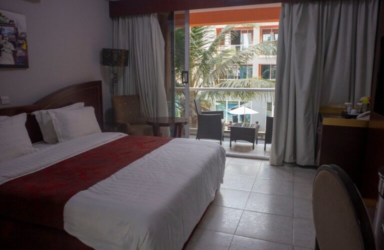 full standard queen 8 1549369807 768x501