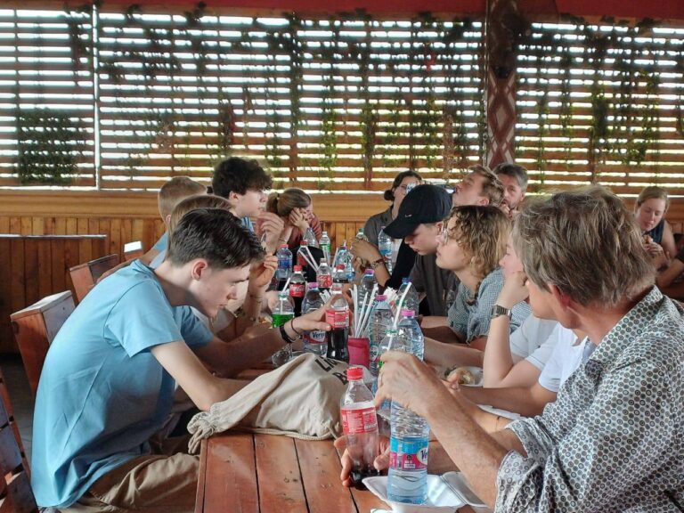 475975265 641406861565600 8975889835185268312 n 768x576