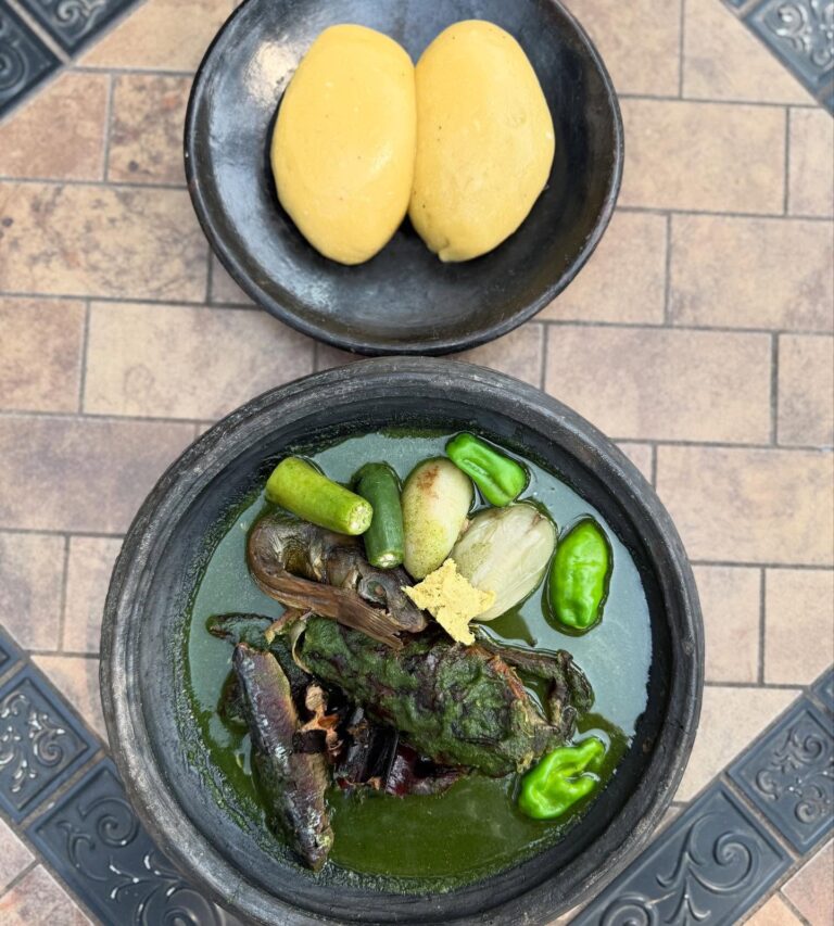 476353561 18447847120073296 286636433753719883 n 768x853